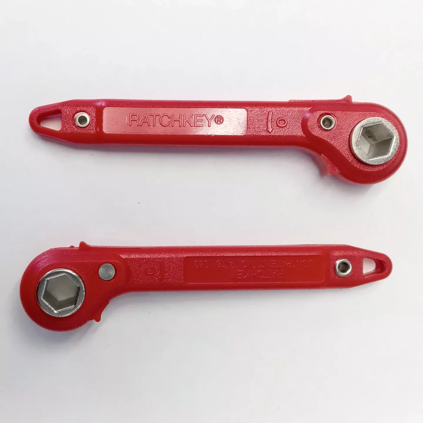 Battkey AK-3 5/16" Ratcheting Battery Terminal Remover2pcs